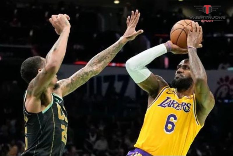  Fadeaway Shot 