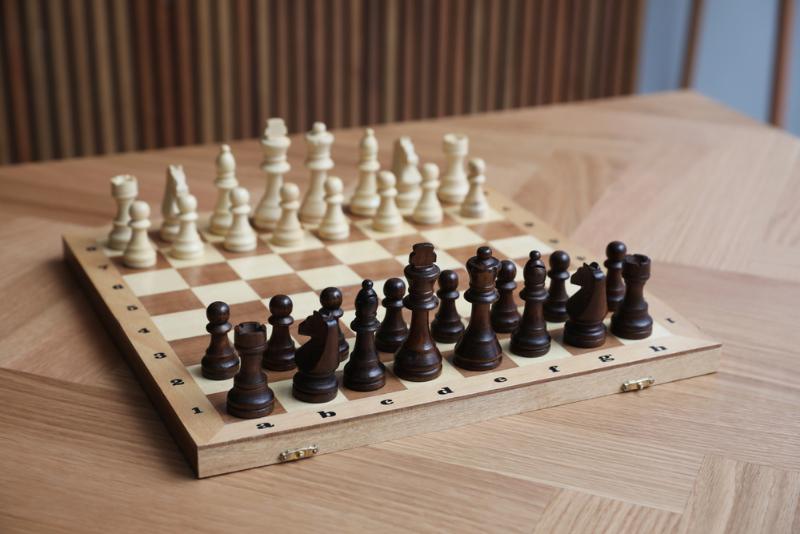 Địa chỉ mua bàn cờ vua uy tín, giá rẻ