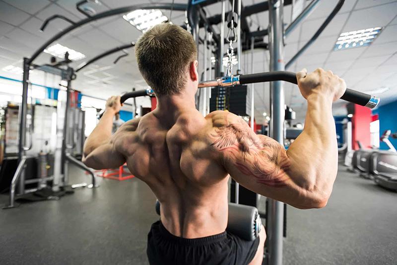 Lat Pulldown là gì? Cách tập để phát triển cơ xô hiệu quả nhất? 3 Bài tập Close Grip Lat Pulldown