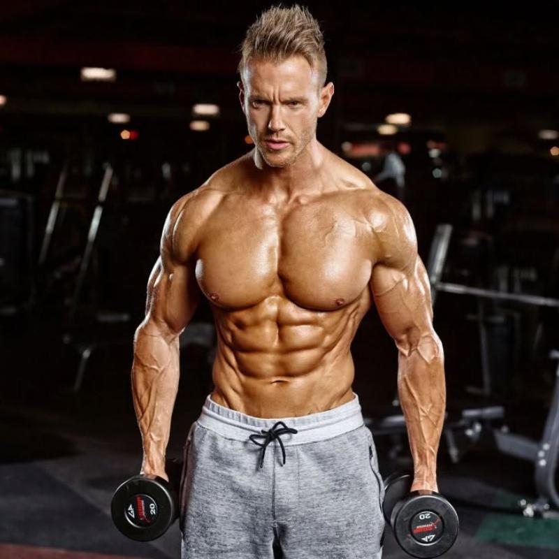Rob Riches là một trong 5 Fitness Model nổi tiếng nhất 