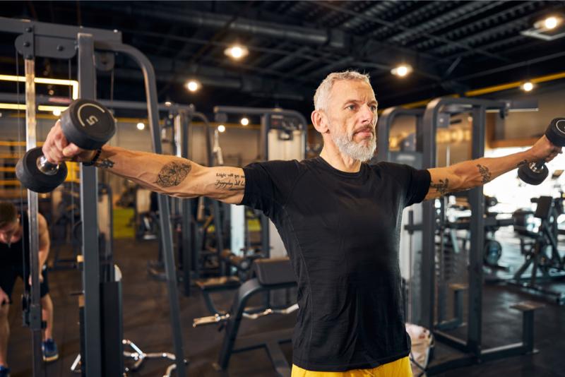 Lợi ích mà bài tập Dumbbell Lateral Raise đem lại