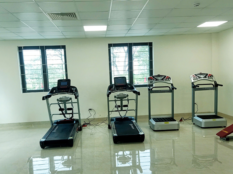 Hoàn thiện phòng tập tại Bộ Tư lệnh Tác chiến không gian mạng - Bộ Tư lệnh 86 Đông Dư Gia Lâm 5 Máy chạy bộ và máy massage