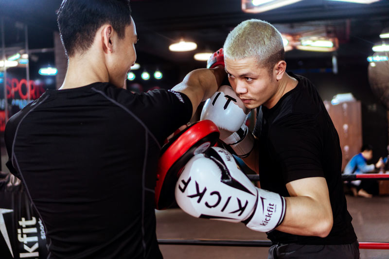 Nên tập boxing hay Muay Thái? Môn võ nào tốt và hiệu quả hơn 3 Tập võ