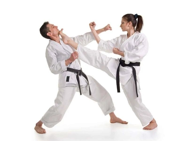 Học võ thuật tự vệ: Võ Karate