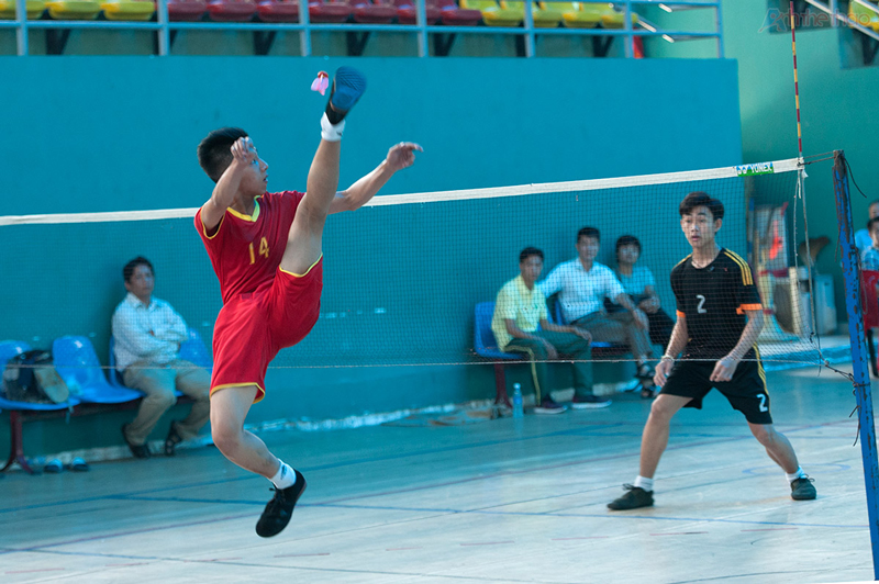 Quy định lưới của sân đá cầu tiêu chuẩn trong thi đấu