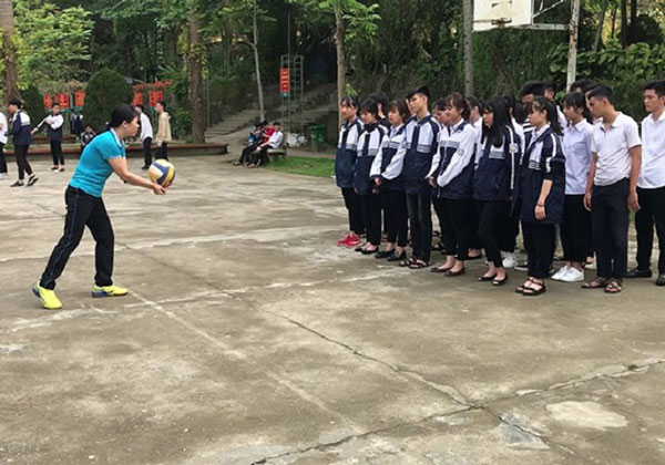 Kỹ thuật đánh bóng chuyền