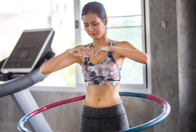 Lắc vòng có to mông không? Cách lắc giúp vòng 3 to tròn 4 Lắc vòng kết hợp chạy bộ