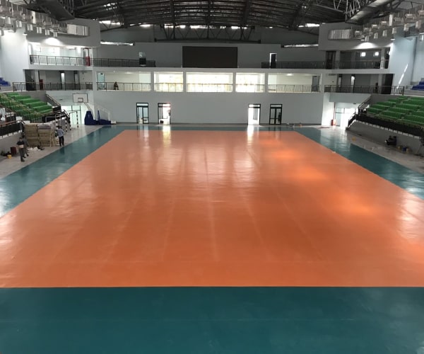lắp đặt thảm sàn thể thao đa năng