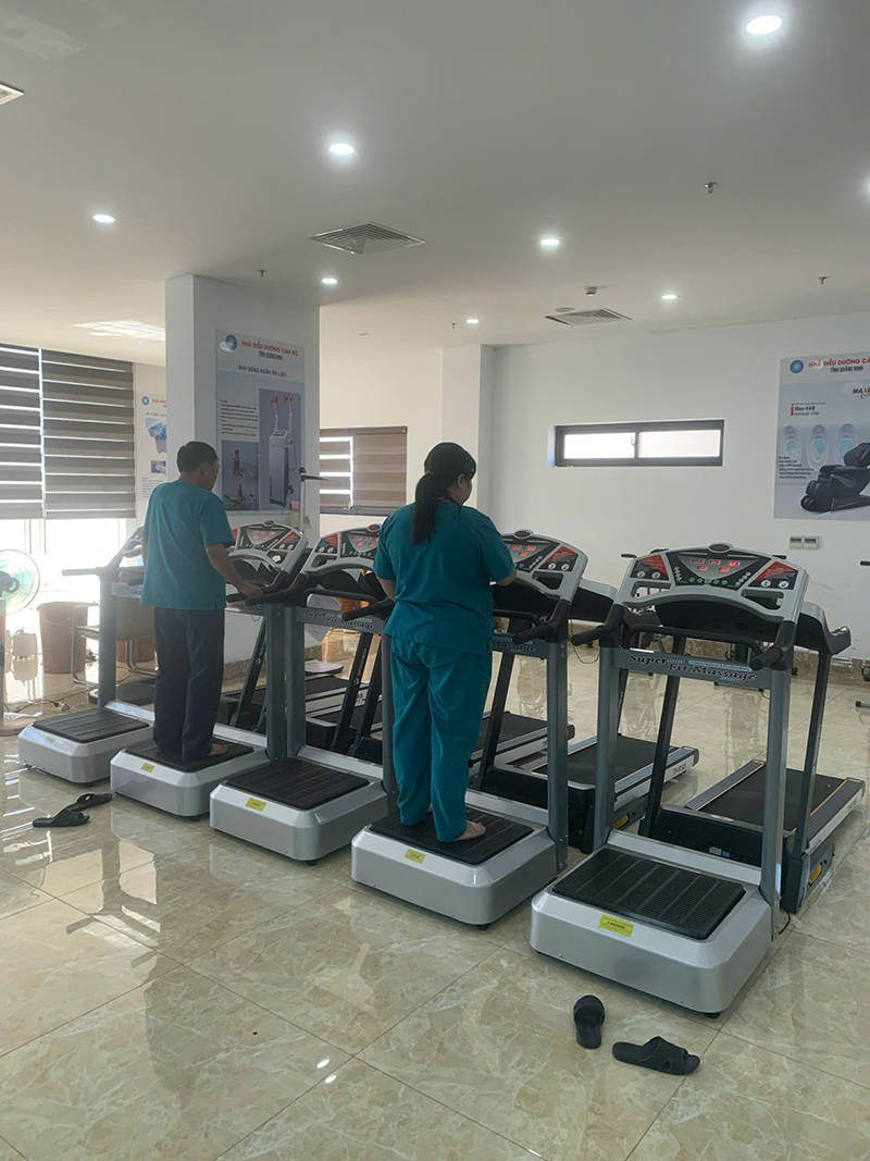 Máy Massage phòng tập Super Fit 