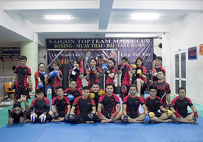 Địa chỉ học võ MMA ở TpHCM chất lượng và đông người tập Nhất 6 MMA Topteam Saigon