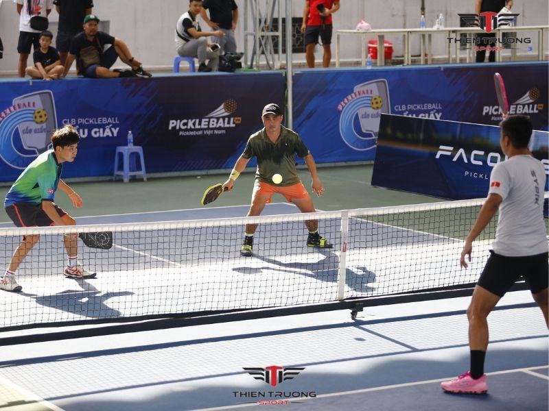 Tại sao phải học cách đỡ lốp bóng pickleball?