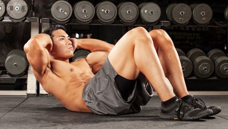 Bài tập gập bụng là một trong những bài tập bụng cơ bản và mang tính hiệu quả nhất