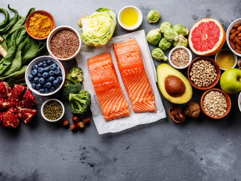 Sự thật: 30 tuổi còn tăng chiều cao được không? 3 Xây dựng chế độ ăn uống hợp lý, khoa học với đầy đủ dinh dưỡng