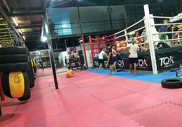 Các lớp học võ tự vệ ở TpHCM chất lượng, đông học viên Nhất 6 TQK Fitness Center