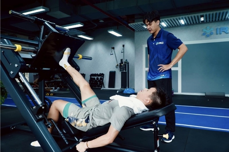Huấn luyện viên thể hình 