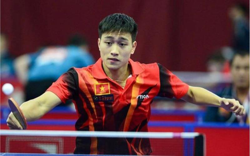 Tay vợt bóng bàn Nguyễn Anh Tú