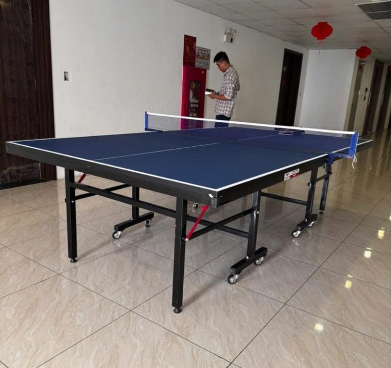 Có nên tập bóng bàn một mình không?