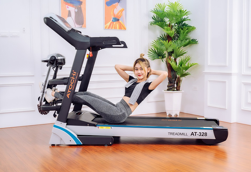 Tập máy chạy bộ tại nhà 
