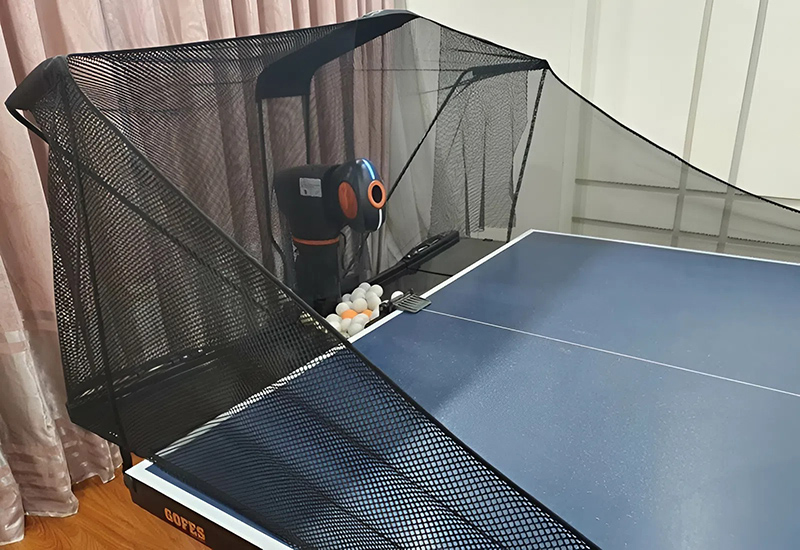 Máy bắn bóng bàn 