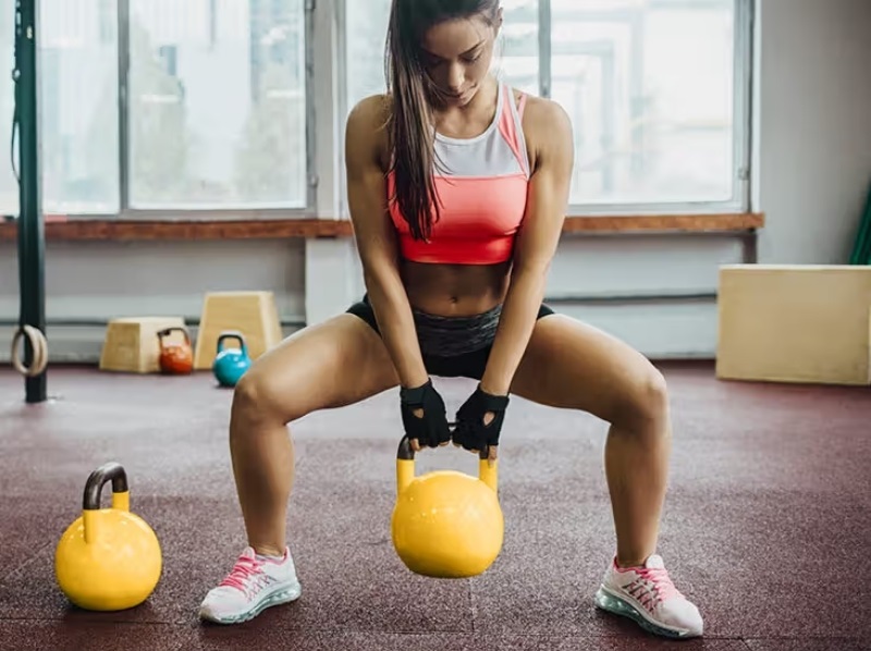 sumo squat