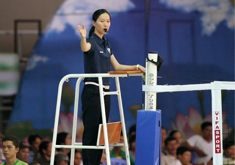Phụ kiện dành cho trọng tài bóng chuyền