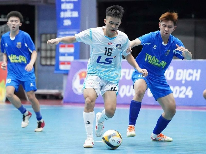 Bóng đá futsal