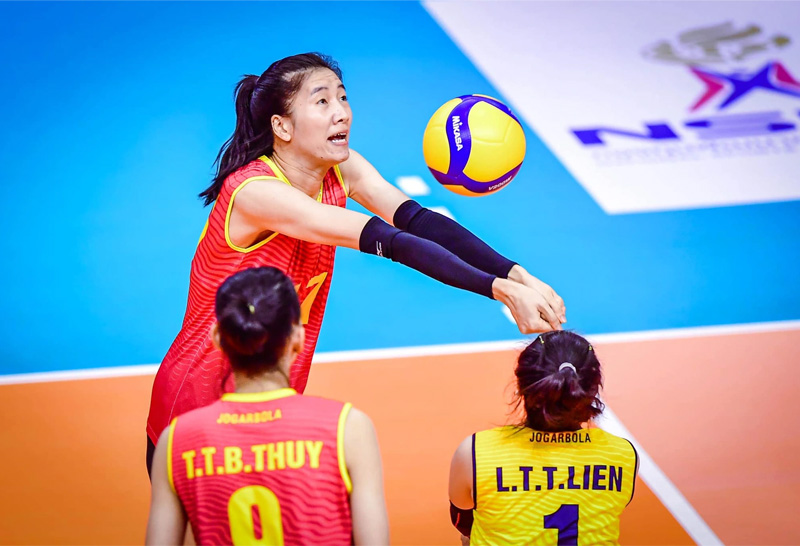 Đệm bóng chuyền 