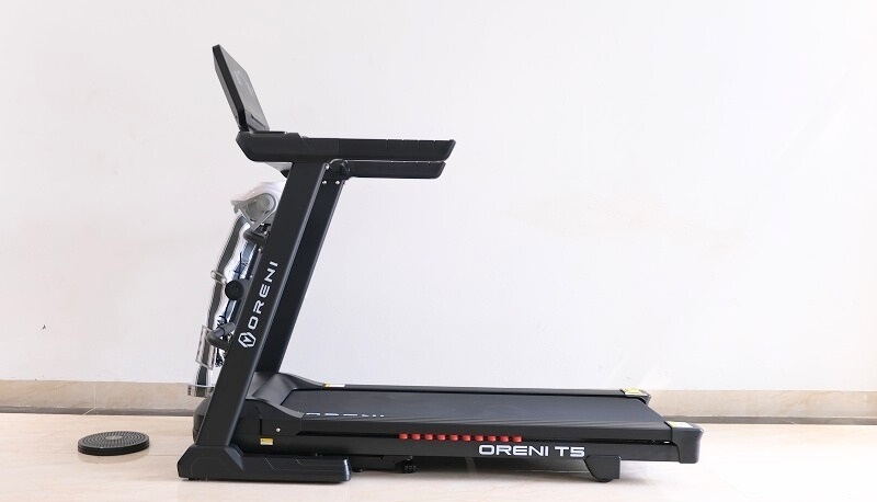 Máy chạy bộ Oreni T5 hình ảnh thực tế