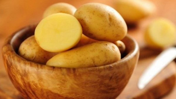 Làm hồng vùng kín bằng khoai tây