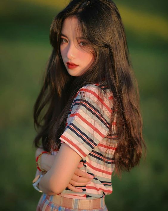 Mũi tẹt để tóc gì